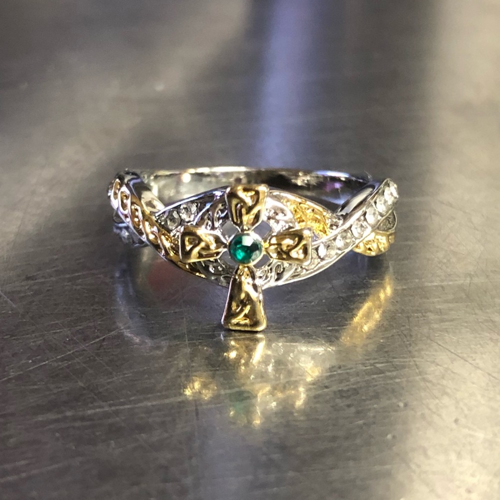 Cross Ring - image 1